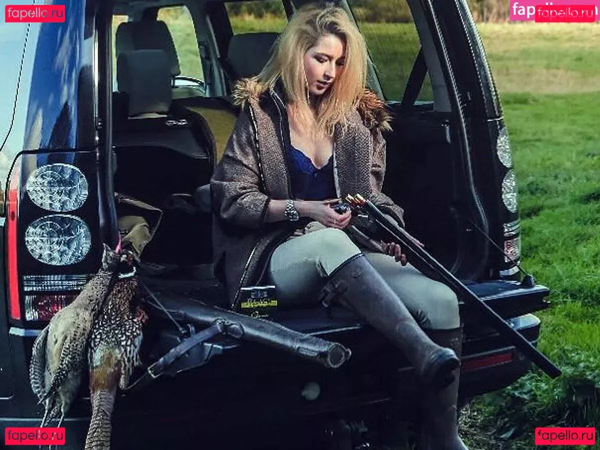 Lottie Lion Onlyfans Photo Gallery 