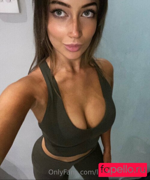 Lottie Lion Nude Onlyfans Photo 10