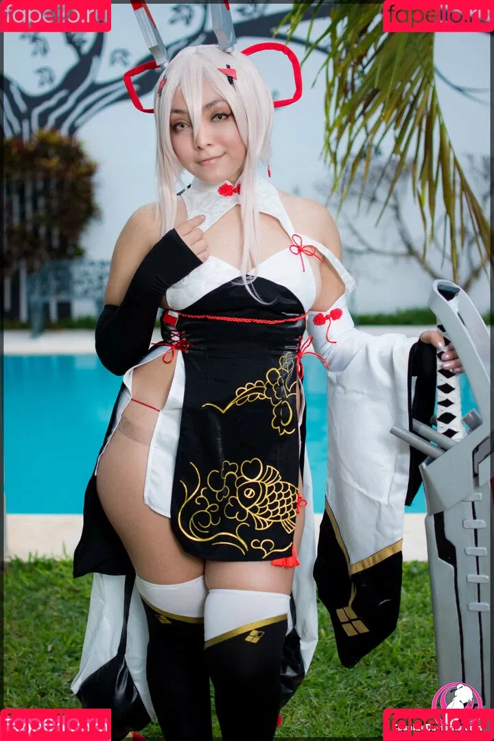 Hitomi Locks Onlyfans Photo Gallery 