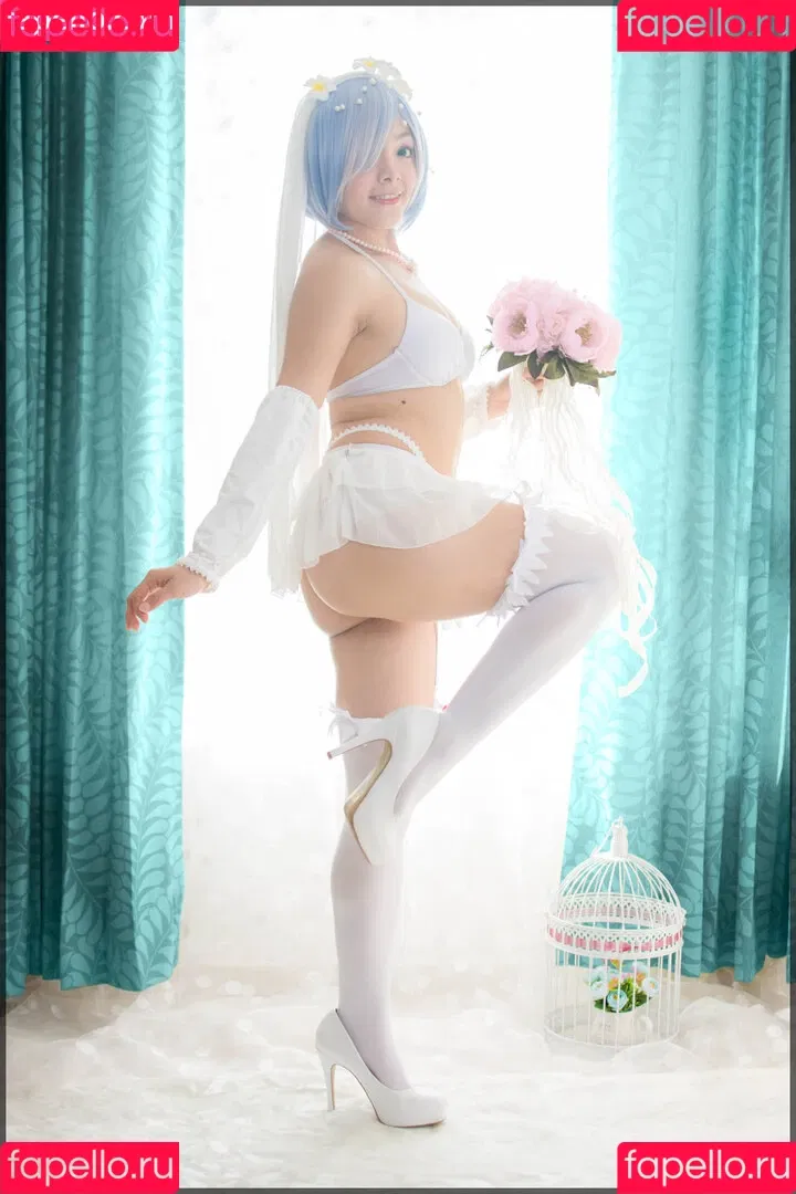 Hitomi Locks Onlyfans Photo Gallery 