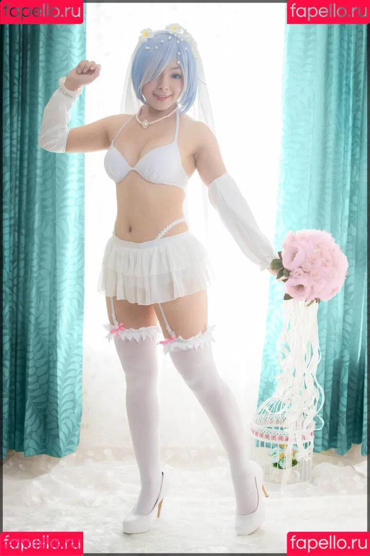 Hitomi Locks Onlyfans Photo Gallery 