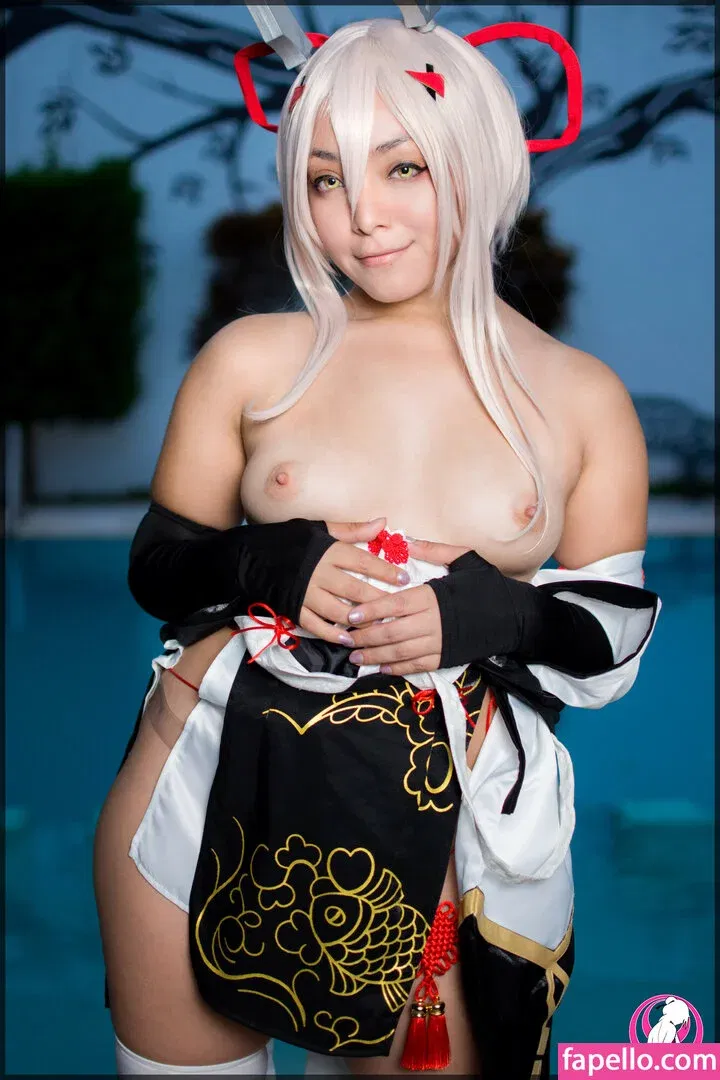 Hitomi Locks Onlyfans Photo Gallery 