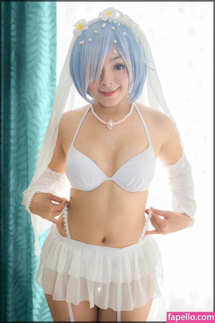 Hitomi Locks Onlyfans Photo Gallery 