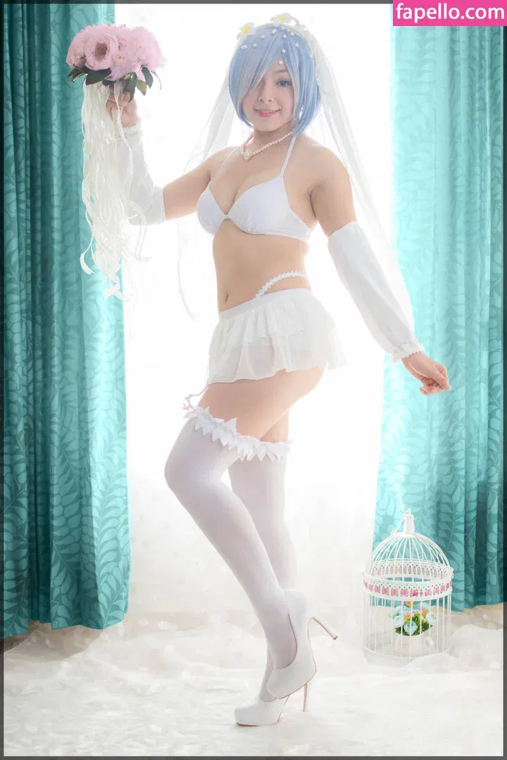 Hitomi Locks Onlyfans Photo Gallery 