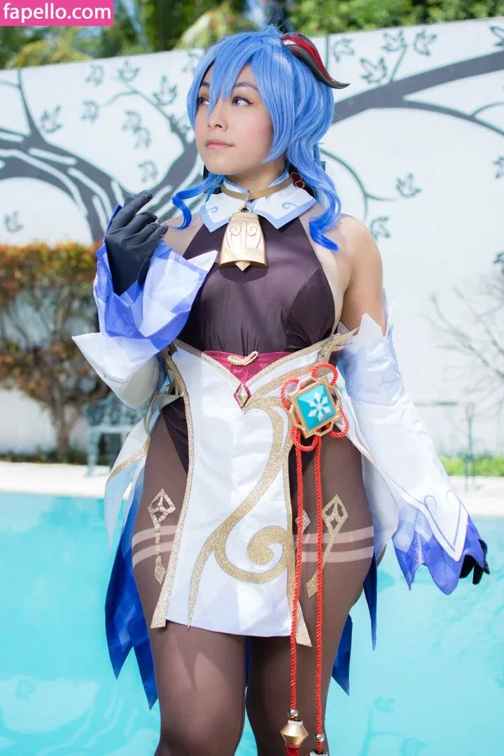 Hitomi Locks Onlyfans Photo Gallery 