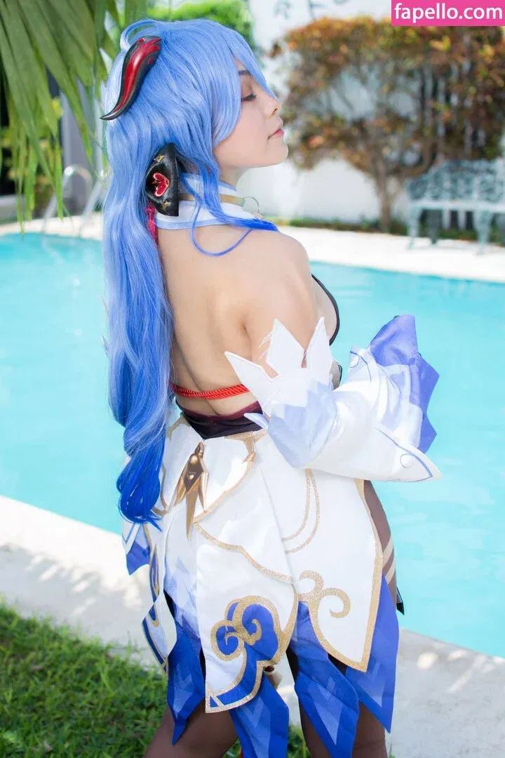 Hitomi Locks Onlyfans Photo Gallery 