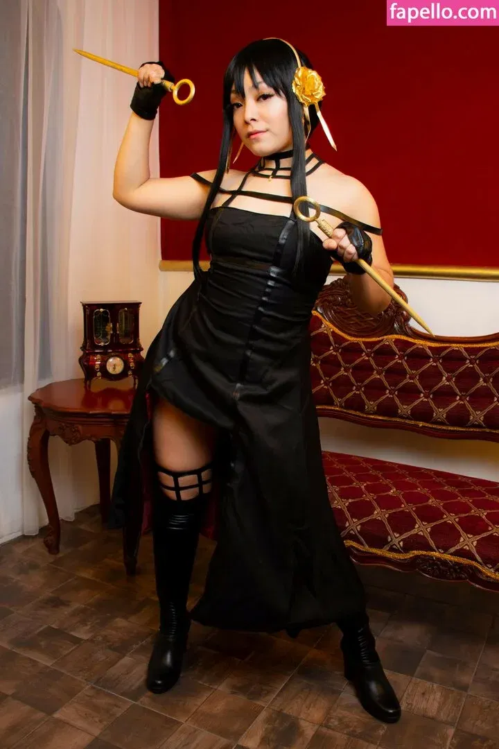 Hitomi Locks Onlyfans Photo Gallery 