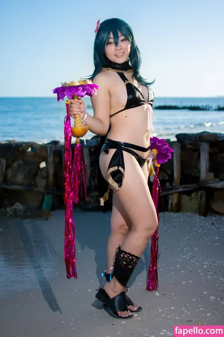 Hitomi Locks Onlyfans Photo Gallery 