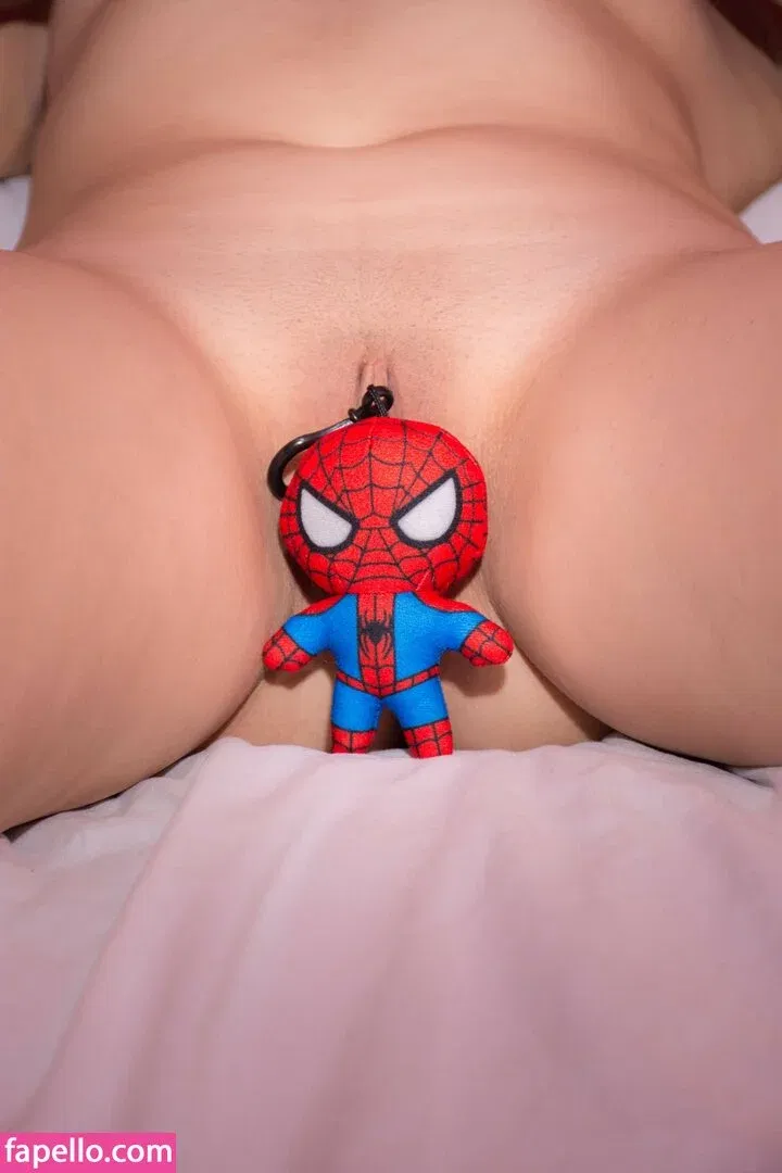 Hitomi Locks Onlyfans Photo Gallery 