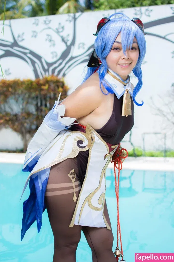 Hitomi Locks Onlyfans Photo Gallery 