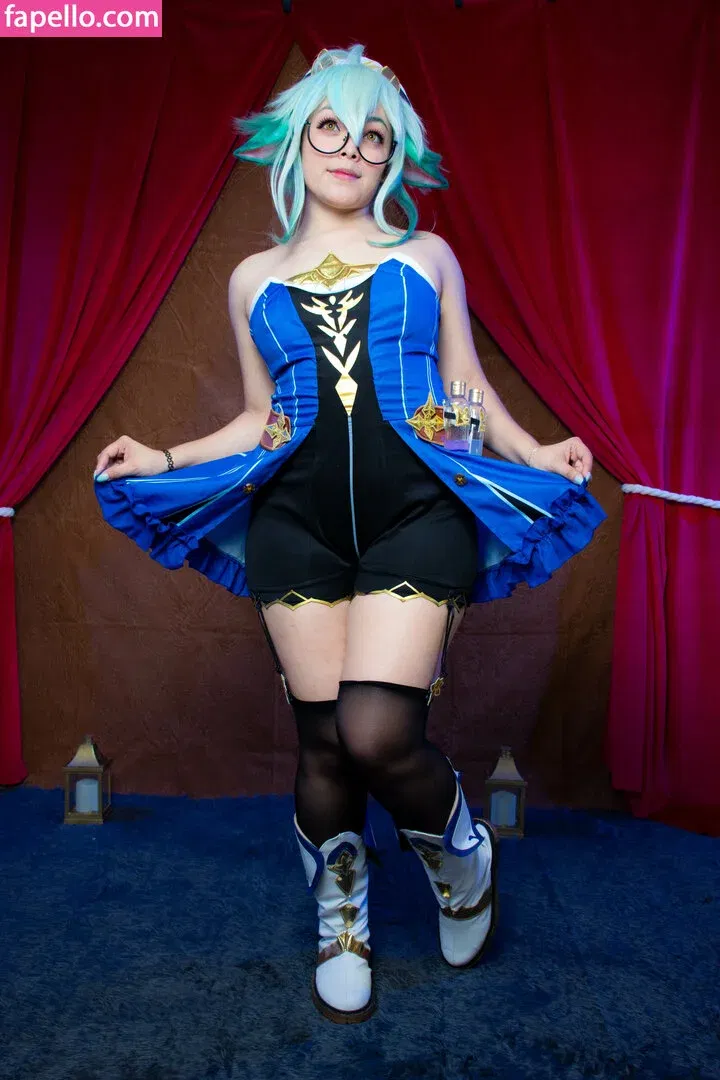 Hitomi Locks Onlyfans Photo Gallery 