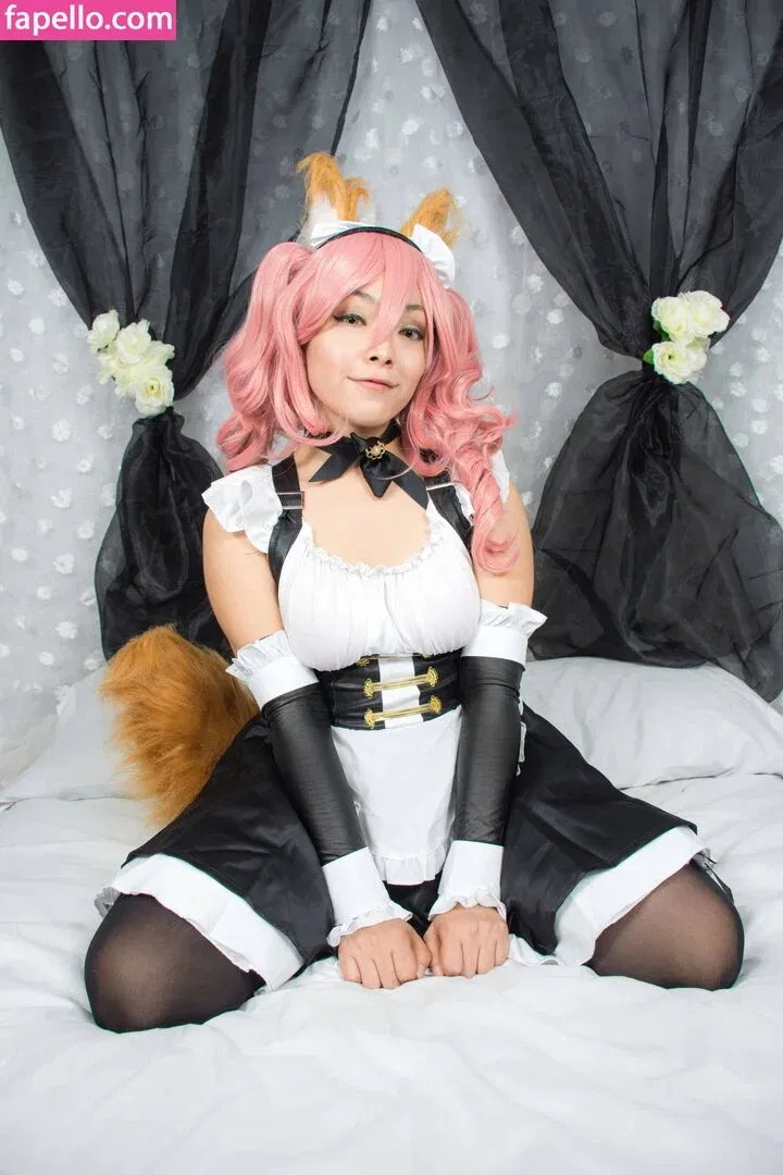 Hitomi Locks Onlyfans Photo Gallery 