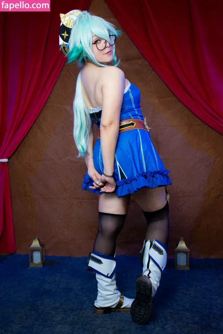 Hitomi Locks Onlyfans Photo Gallery 