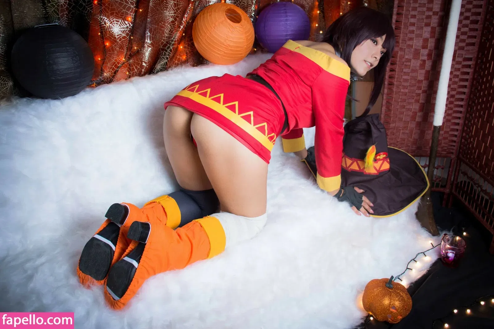 Hitomi Locks Onlyfans Photo Gallery 