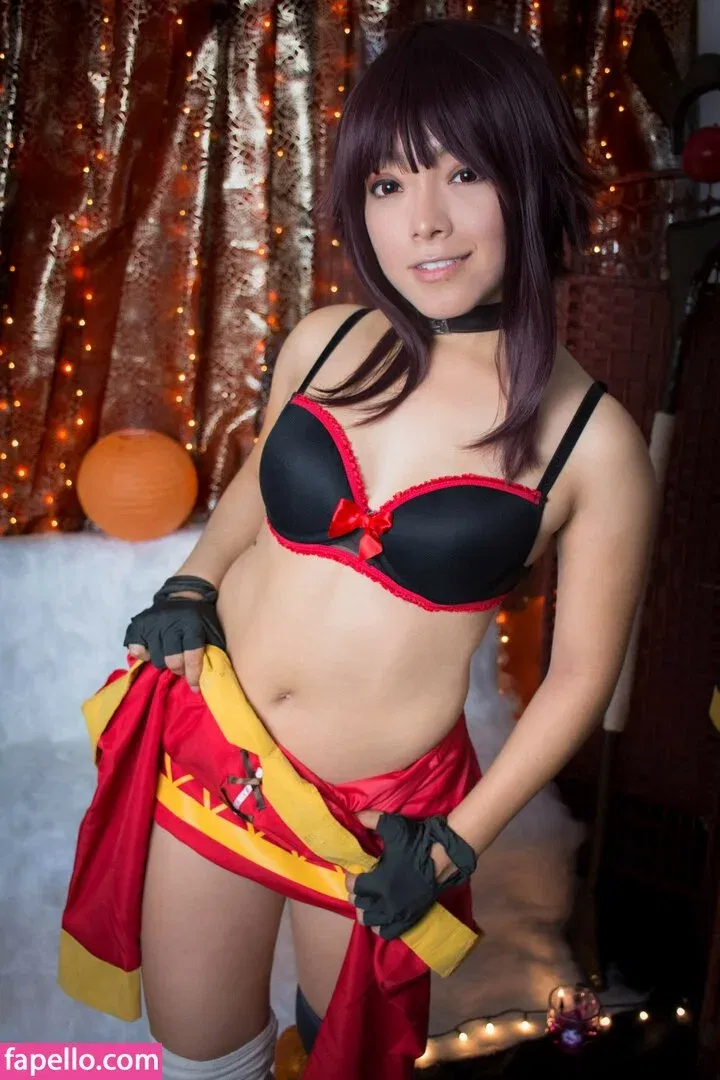 Hitomi Locks Onlyfans Photo Gallery 