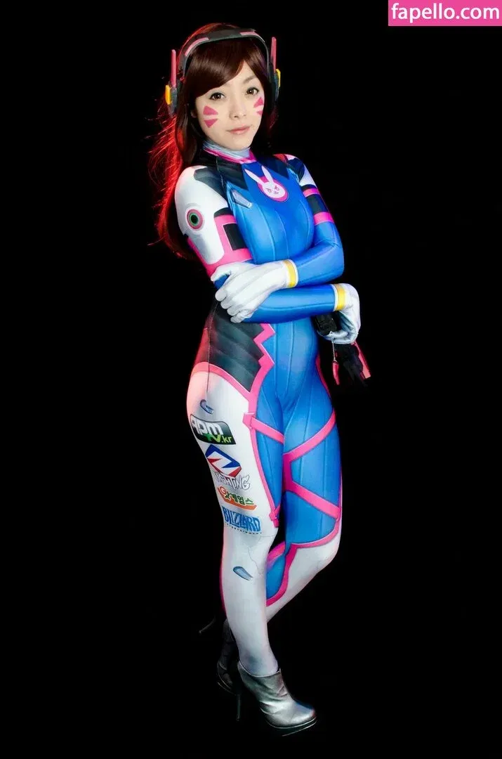 Hitomi Locks Onlyfans Photo Gallery 