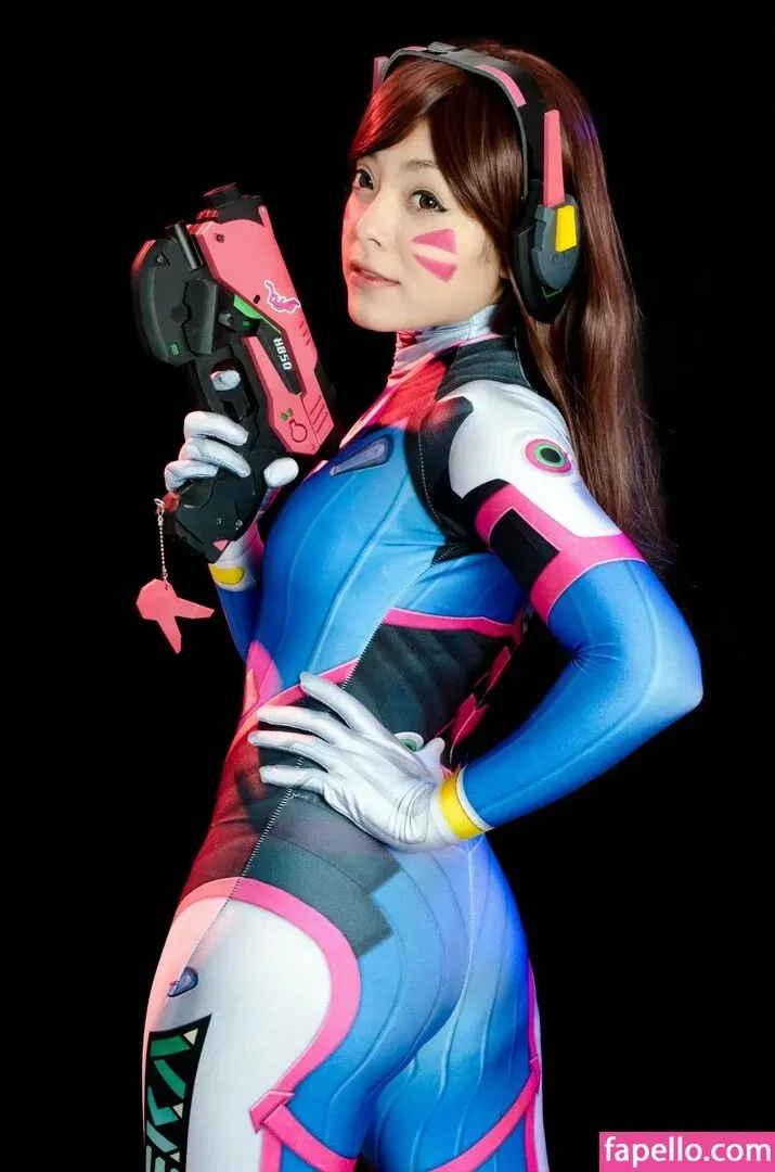 Hitomi Locks Onlyfans Photo Gallery 