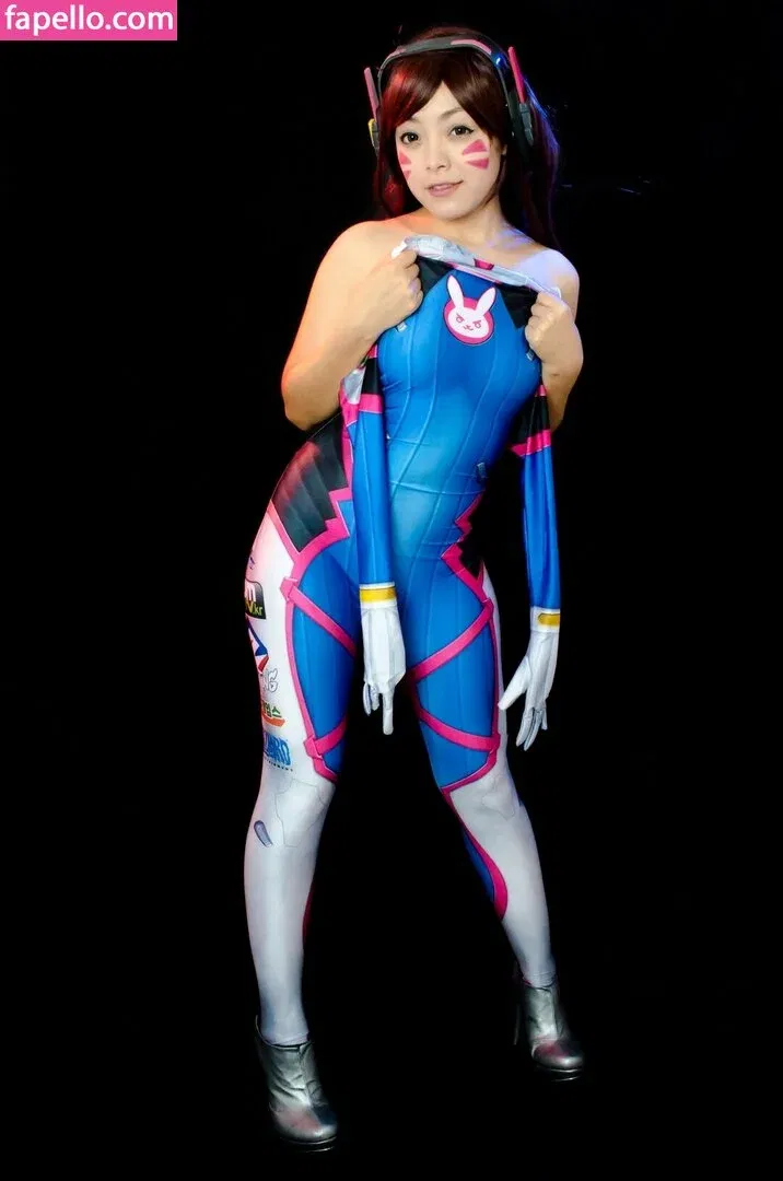 Hitomi Locks Onlyfans Photo Gallery 