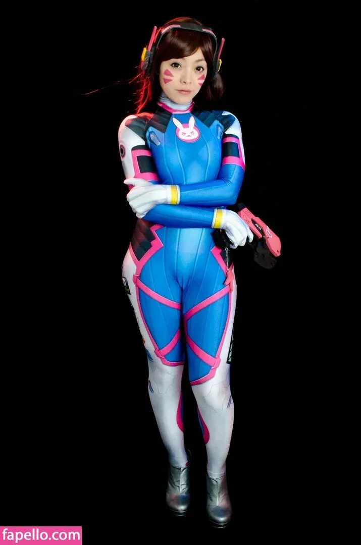 Hitomi Locks Onlyfans Photo Gallery 