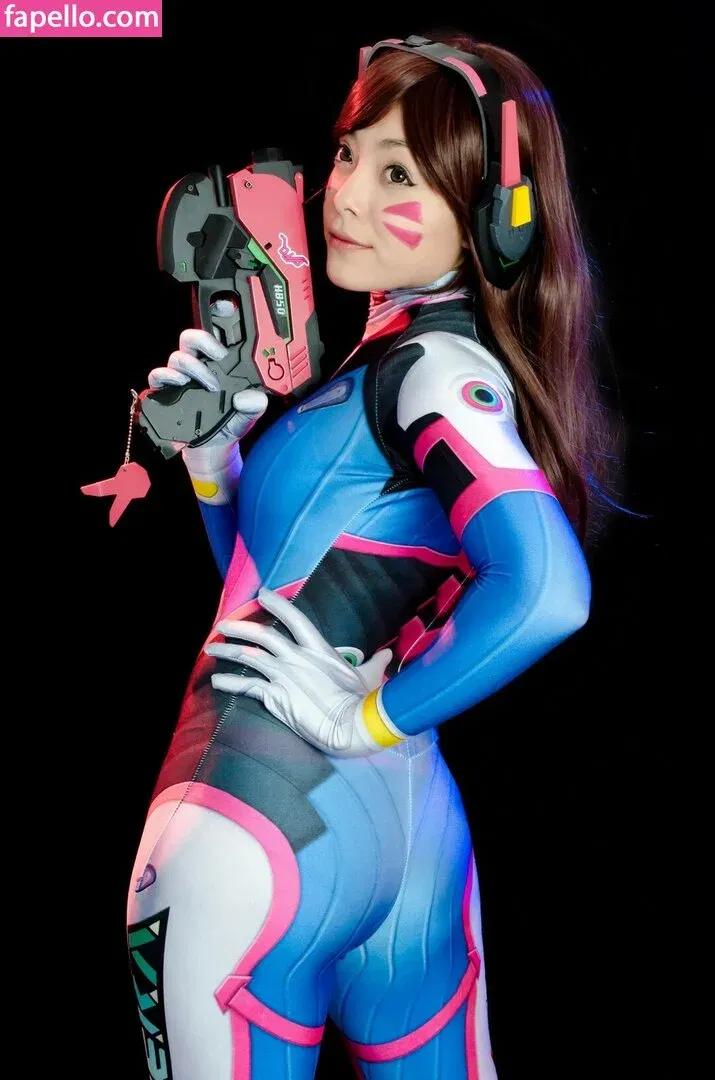 Hitomi Locks Onlyfans Photo Gallery 