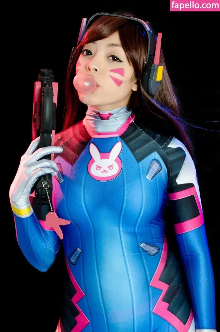 Hitomi Locks Onlyfans Photo Gallery 