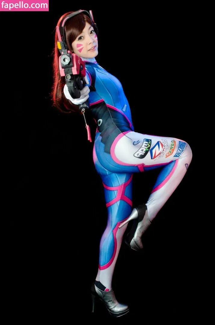 Hitomi Locks Onlyfans Photo Gallery 