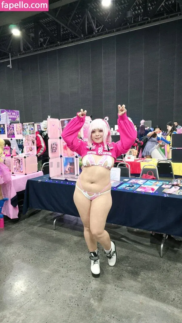 Hitomi Locks Onlyfans Photo Gallery 