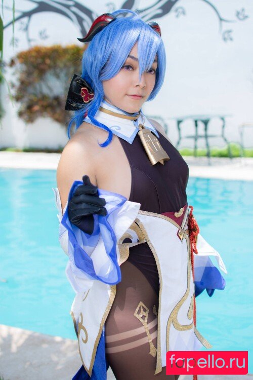 Hitomi Locks Onlyfans Photo Gallery 