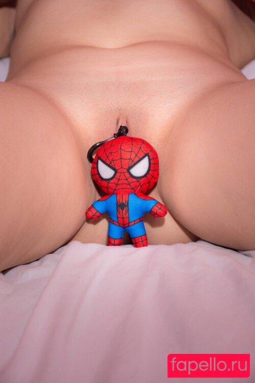 Hitomi Locks Onlyfans Photo Gallery 