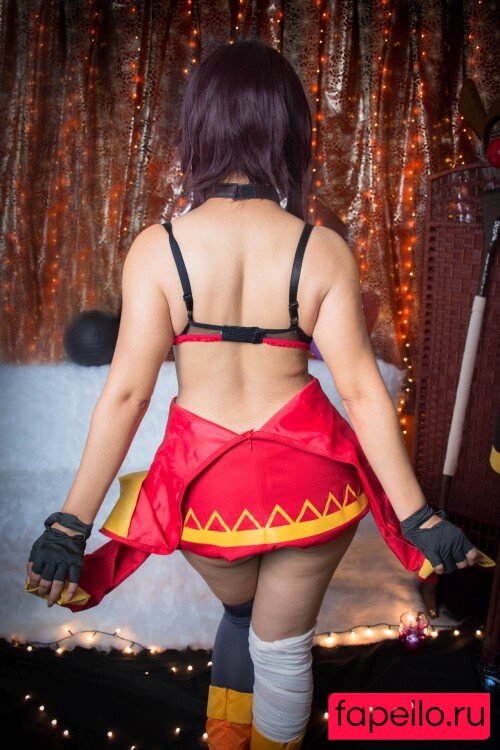 Hitomi Locks Onlyfans Photo Gallery 