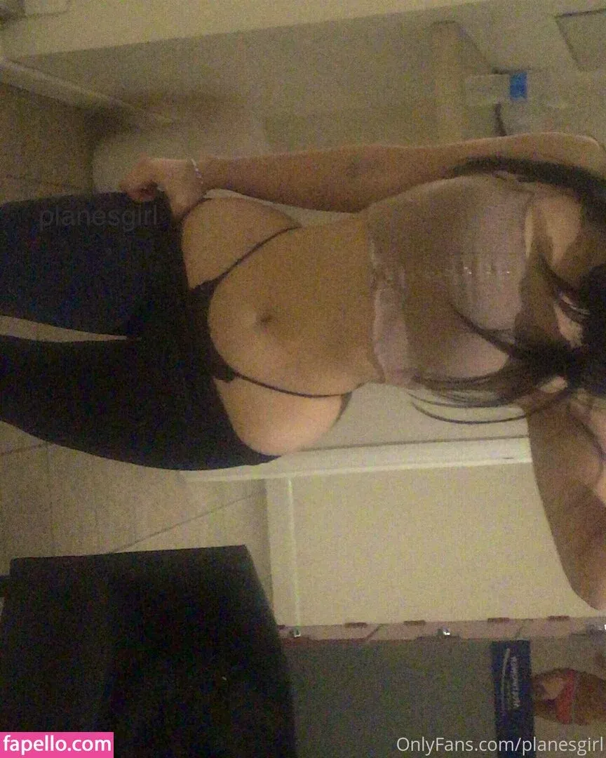 planesgirl Onlyfans Photo Gallery 