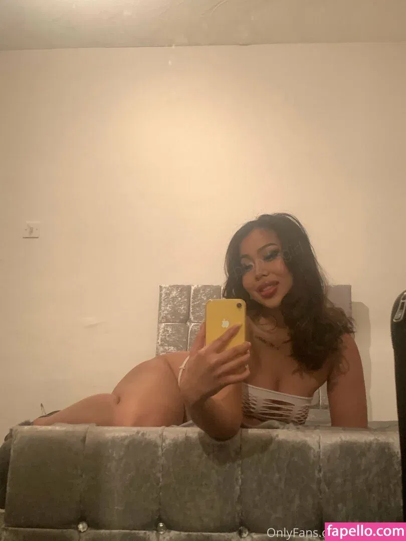 planesgirl Onlyfans Photo Gallery 