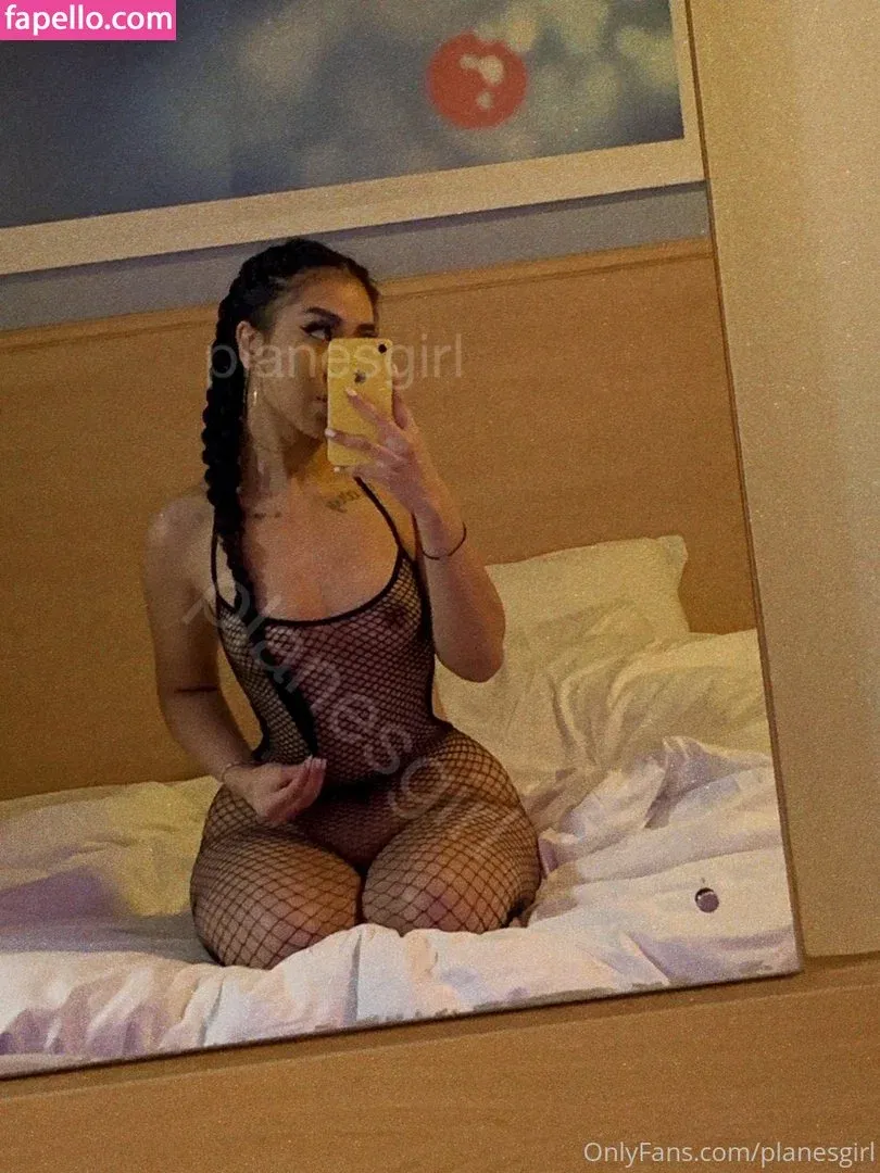 planesgirl Onlyfans Photo Gallery 