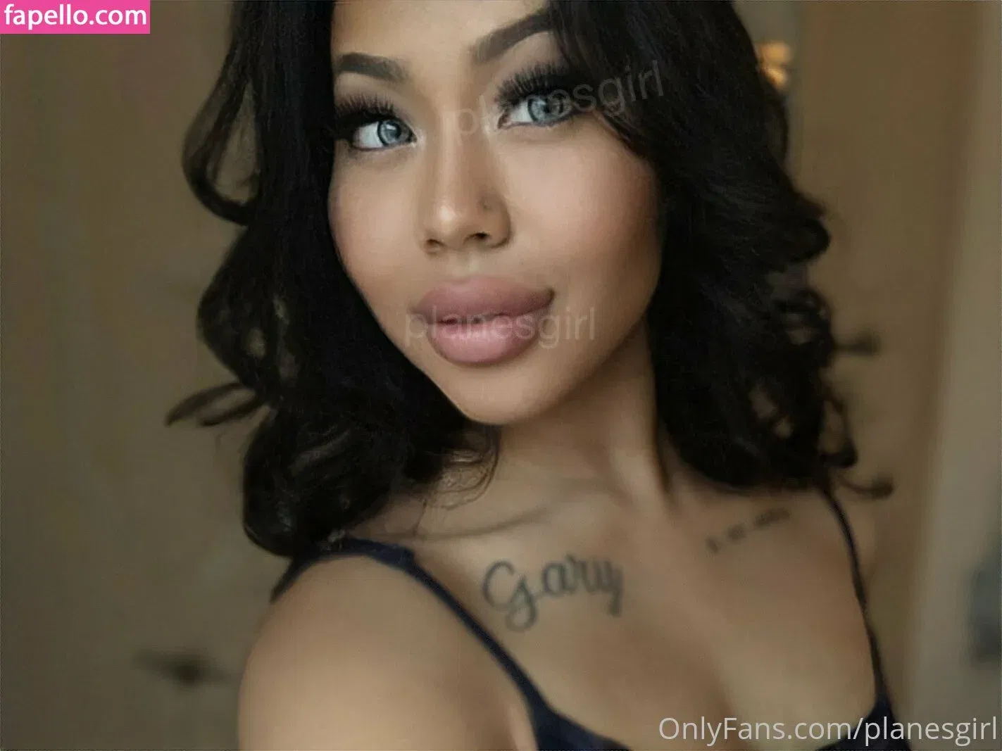 planesgirl Onlyfans Photo Gallery 