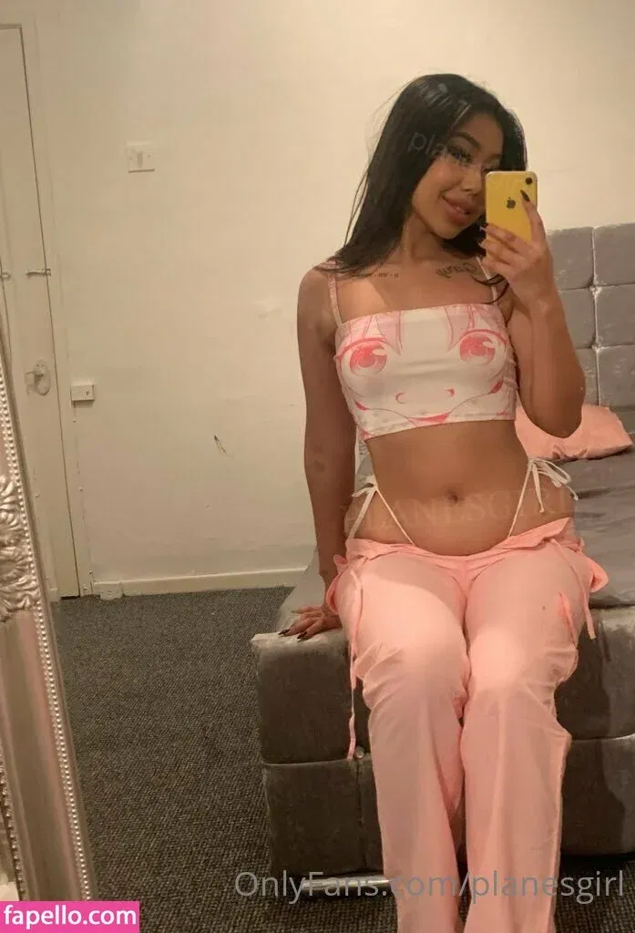 planesgirl Onlyfans Photo Gallery 