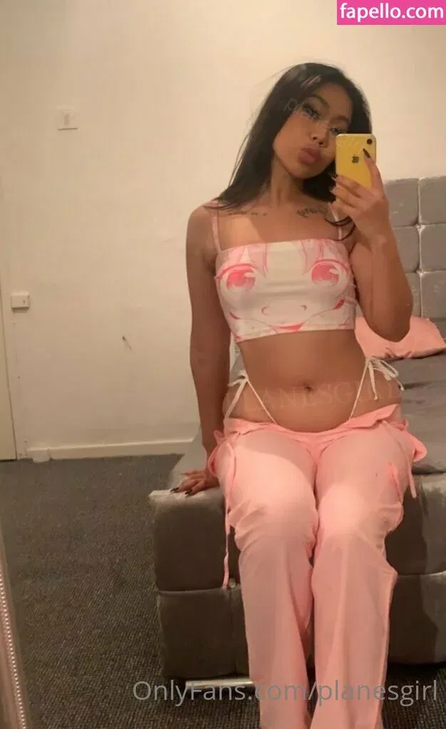 planesgirl Onlyfans Photo Gallery 