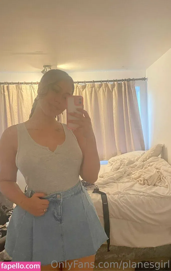 planesgirl Onlyfans Photo Gallery 