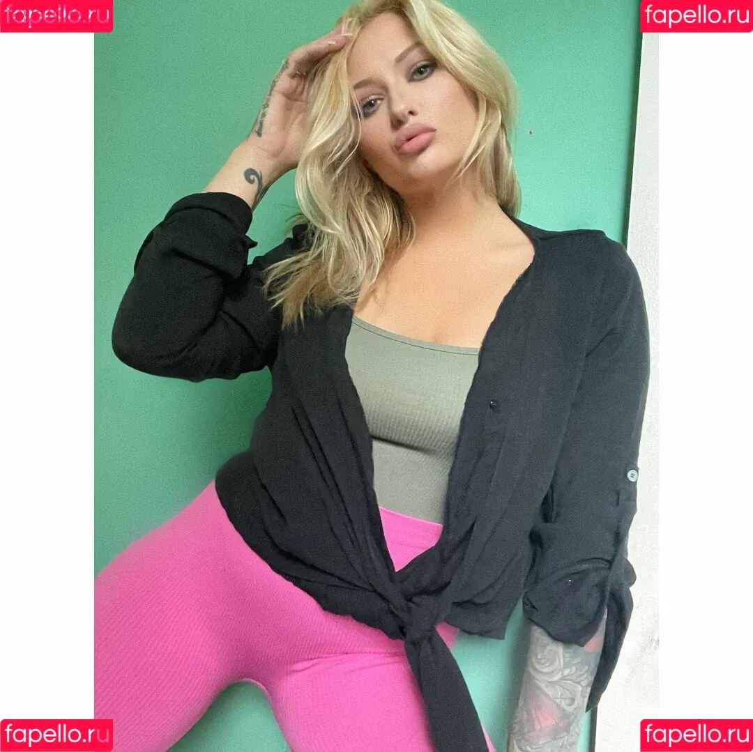 Kayyla Cronin Onlyfans Photo Gallery 