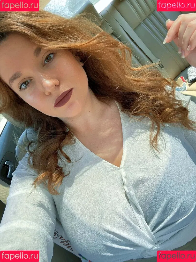 Carmen Curvy Onlyfans Photo Gallery 