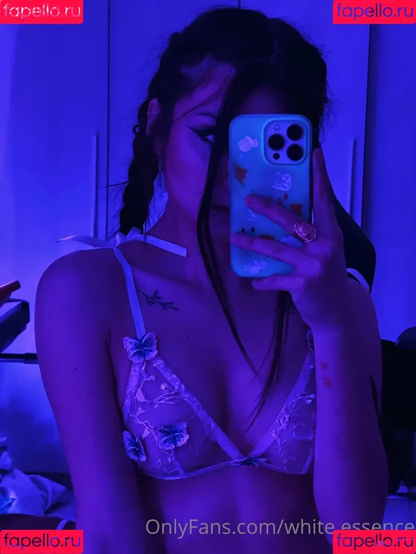 Whitessence Onlyfans Photo Gallery 
