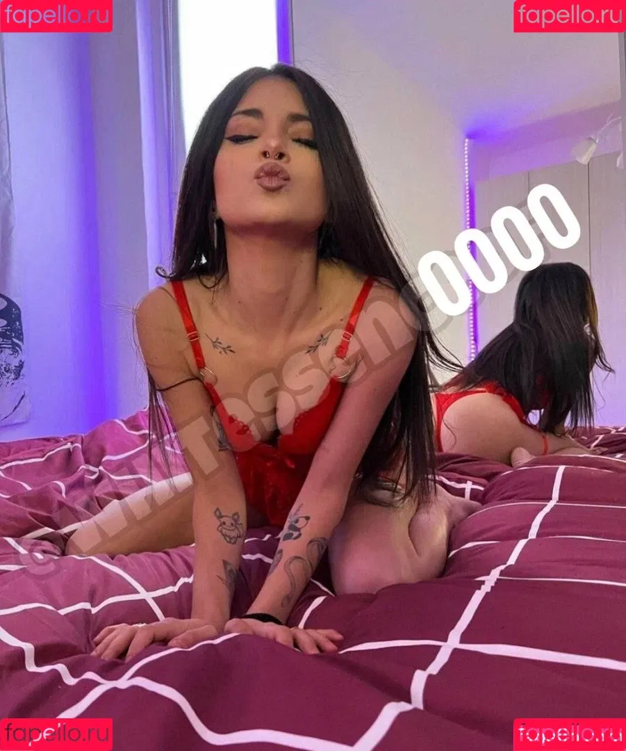 Whitessence Onlyfans Photo Gallery 