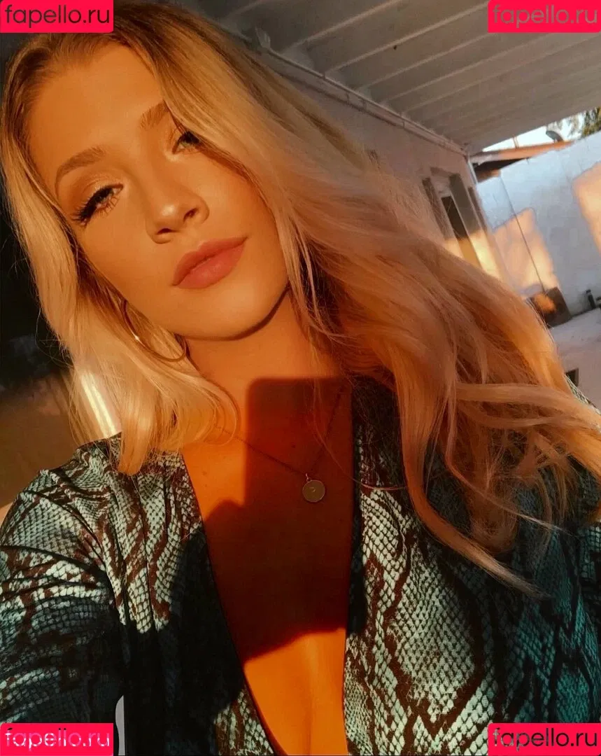 Honeypaige Onlyfans Photo Gallery 