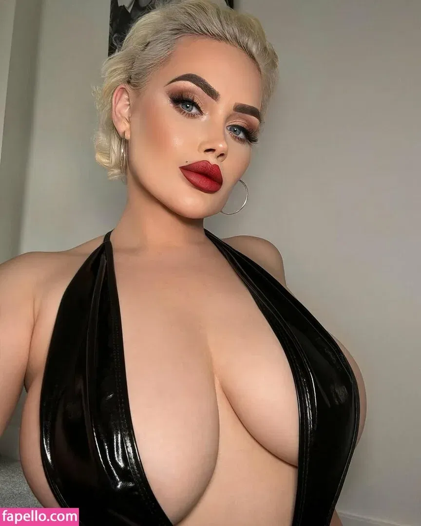 Emma Green Onlyfans Photo Gallery 