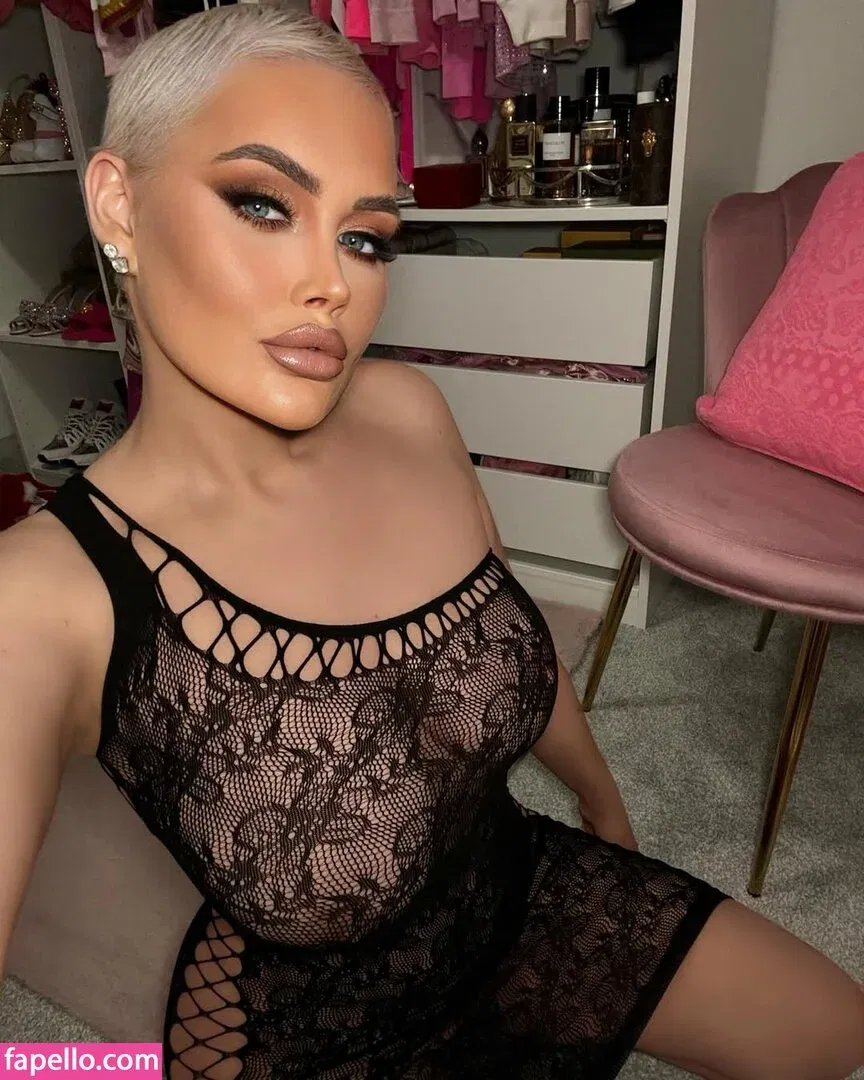 Emma Green Onlyfans Photo Gallery 