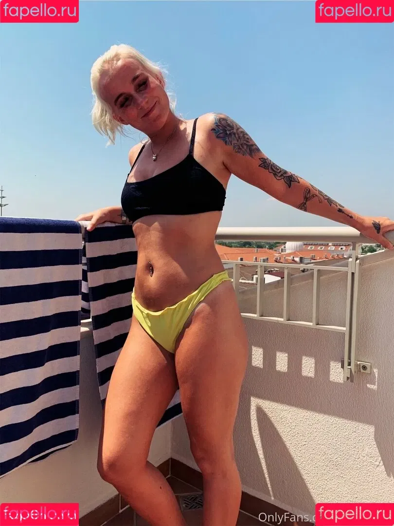 izzy_2505 Onlyfans Photo Gallery 