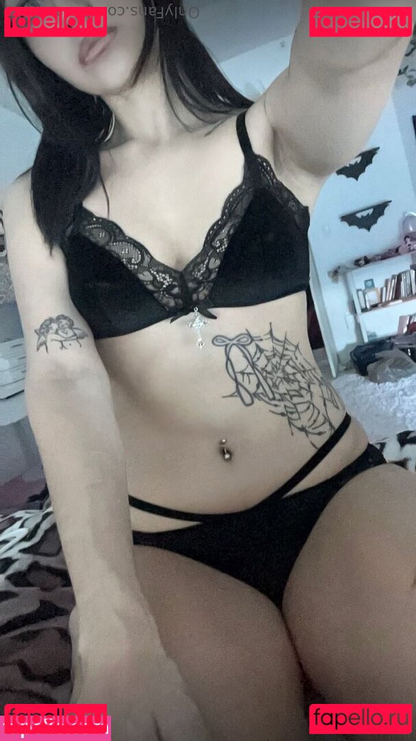 cigarettekitten / milavanilla / milavanilla / Cigarettekitten / Cigacat Onlyfans Photo Gallery 