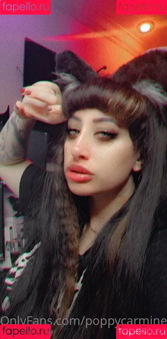 poppycarmine Onlyfans Photo Gallery 