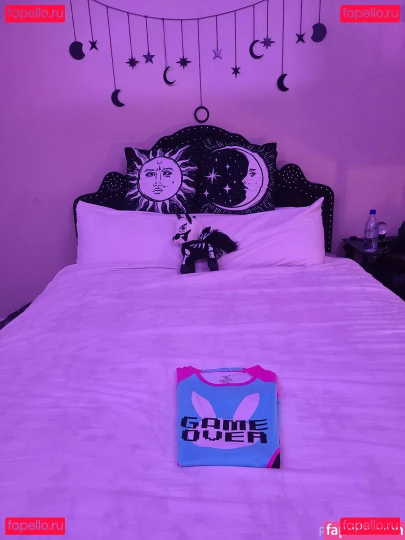 poppycarmine Onlyfans Photo Gallery 