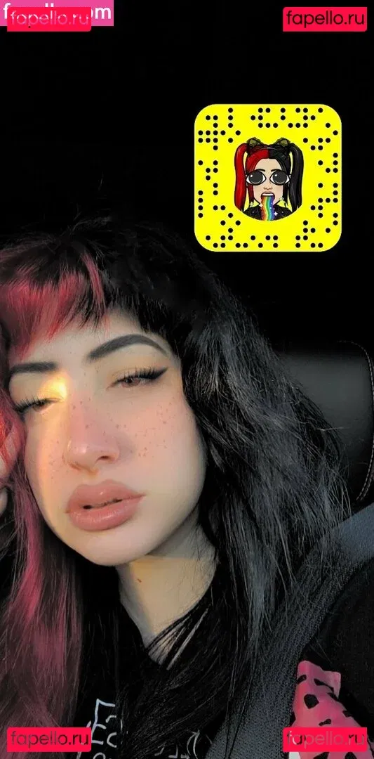 poppycarmine Onlyfans Photo Gallery 