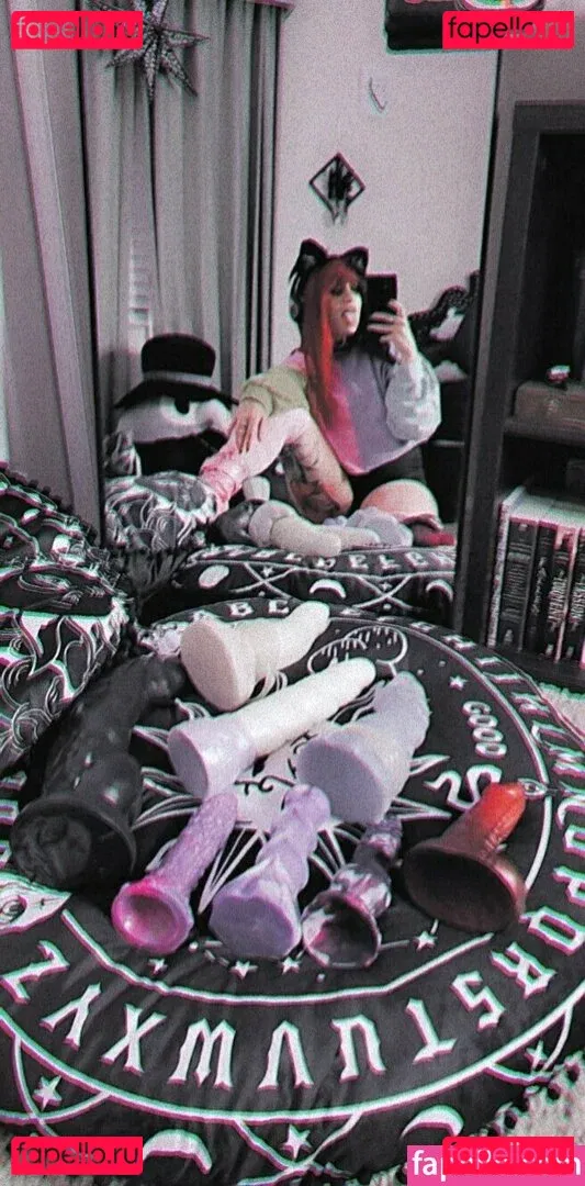 poppycarmine Onlyfans Photo Gallery 